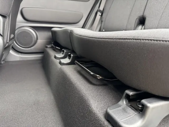 Hyundai Inster Evolve 49 kWh 2025 Elektrisch 22