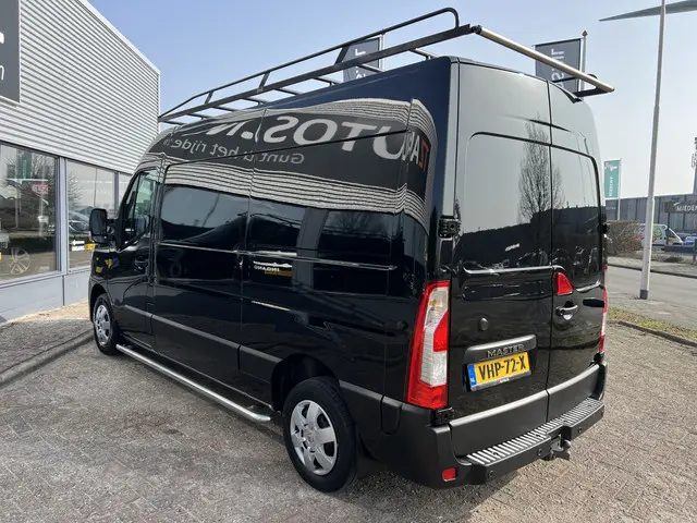 Renault Master T35 2.3 dCi 180 L2H2 Energy 2020 Diesel 33