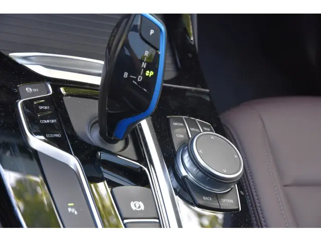 BMW iX3 Executive 80 kWh 2021 Elektrisch 17