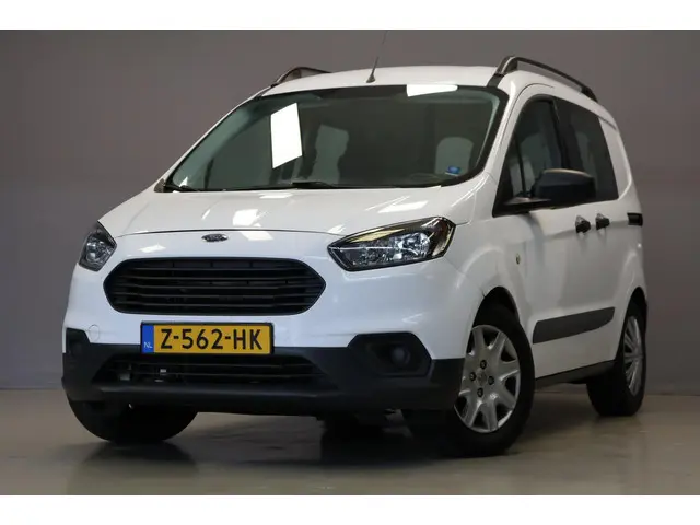 Ford Tourneo Courier |Airco|Trekhaak| 2018 Benzine