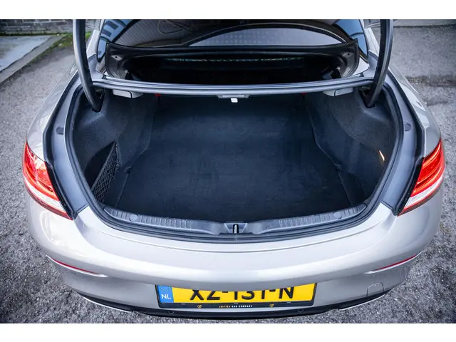 Mercedes-Benz C-Klasse Coupé 300 AMG 2019 Benzine 13