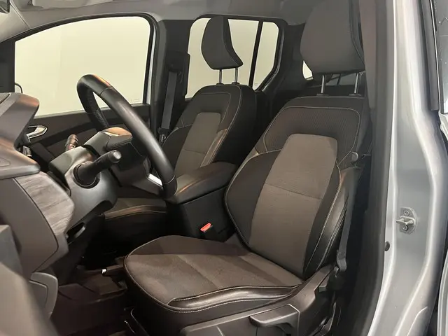 Renault Kangoo 1.3 TCe 130 EDC Techno 2024 Benzine 7