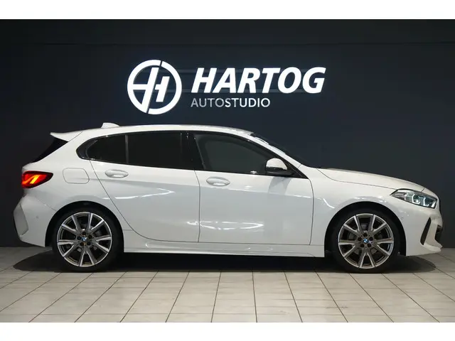 BMW 1 Serie 118i 2020 Benzine 5