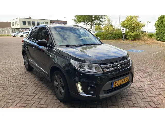 Suzuki Vitara 1.6 Exclusive 2015 Benzine 4