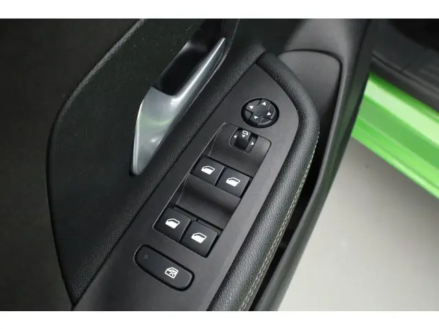 Opel Mokka-e Ultimate 50-kWh | 11kw 2021 Elektrisch 10