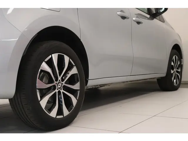 Renault Kangoo 1.3 TCe 130 Luxe Family EDC 2023 Benzine 27