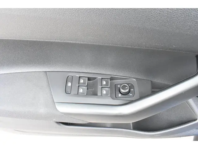 Volkswagen Polo 2.0 TSI GTI 2018 Benzine 27