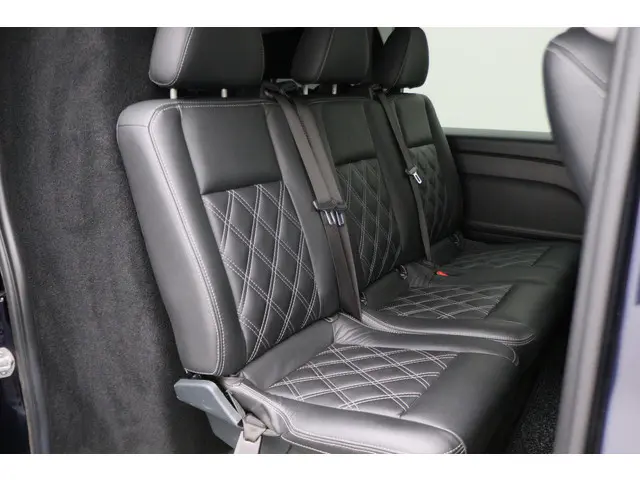 Mercedes-Benz Vito 114 CDI Lang DC Comfort 2018 Diesel 13