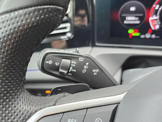 Volkswagen Tiguan 1.5 eTSI R-Line Edition 2024 Benzine 29