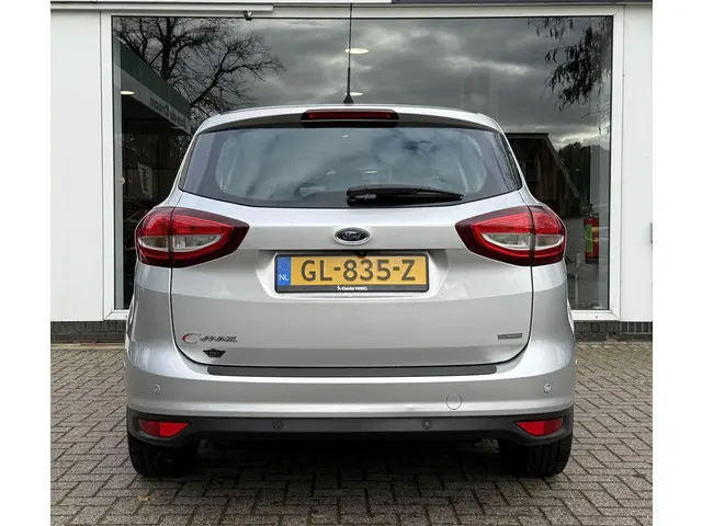 Ford C-MAX 1.0 Titanium 2015 Benzine 18