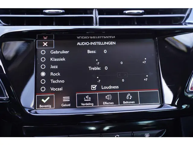 Citroën C3 1.2 PureTech Exclusive 2016 Benzine 31