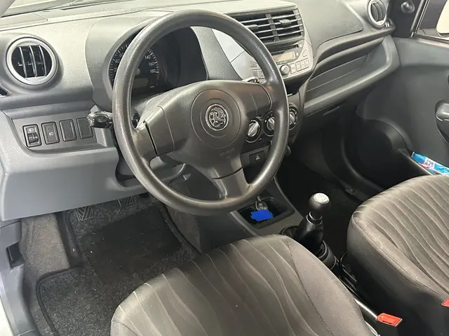 Nissan Pixo 1.0 Visia 2013 Benzine 6