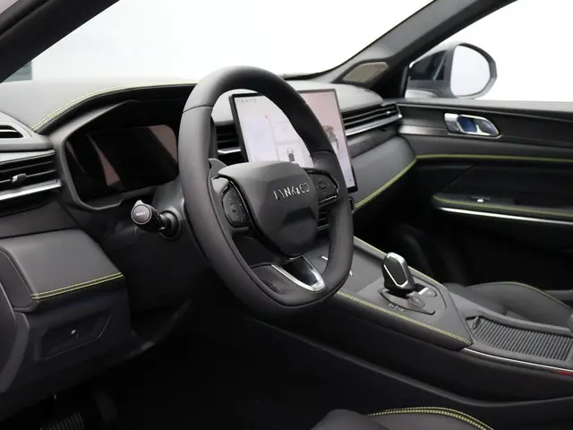 Lynk & Co 01 1.5 Core 2026 Benzine 6