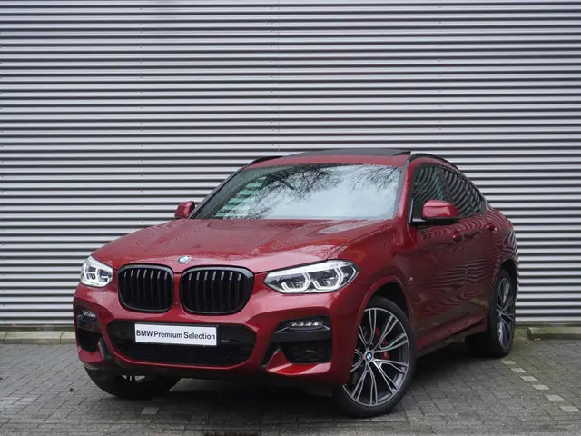 BMW X4 xDrive20i 2021 Benzine 24