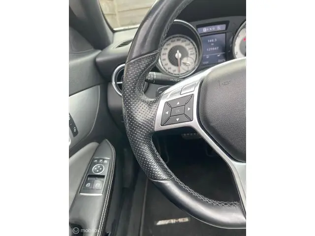 Mercedes-Benz SLK 200 2012 Benzine 17