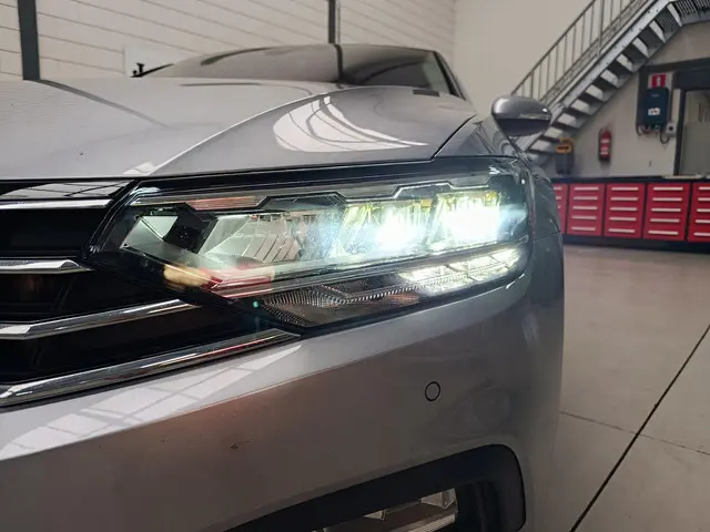 Volkswagen Passat Variant 1.5 TSI Business 2021 Benzine 19