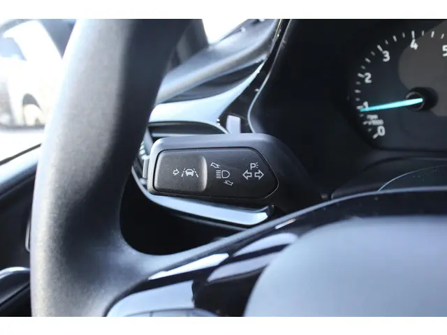 Ford Fiesta 1.1 Trend 2017 Benzine 23