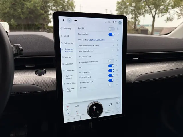 Ford Mustang Mach-E Aut. 75kWh 2021 Elektrisch 25