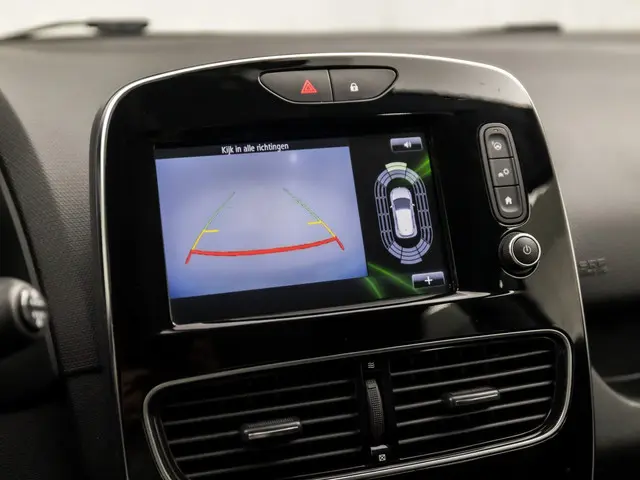 Renault Clio 0.9 TCe Intens Sport 2019 Benzine 16