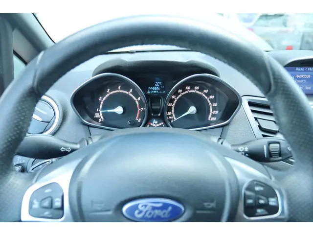 Ford Fiesta 1.0 ECOBOOST ST-LINE 2016 Benzine 19