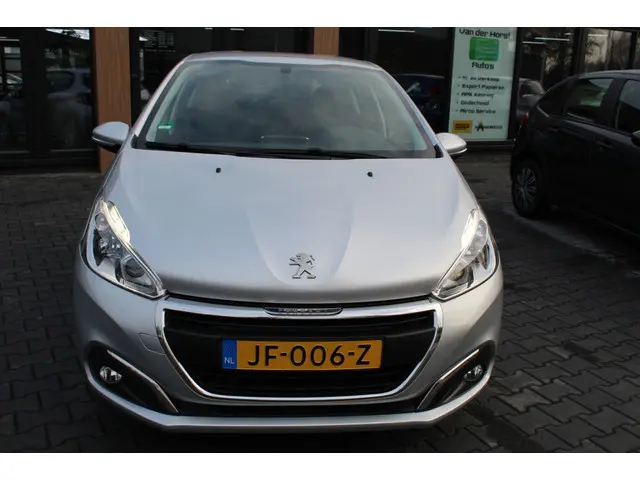 Peugeot 208 1.2 PureT. Blue Lion 2016 Benzine 3
