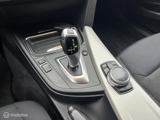 BMW 3 Serie 320i xDrive NAVI*CLIMA*TREKHAAK* 2014 Benzine 13