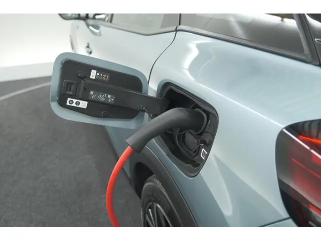 Citroën ë-C4 Feel Pack 50 kWh 2023 Elektrisch 26