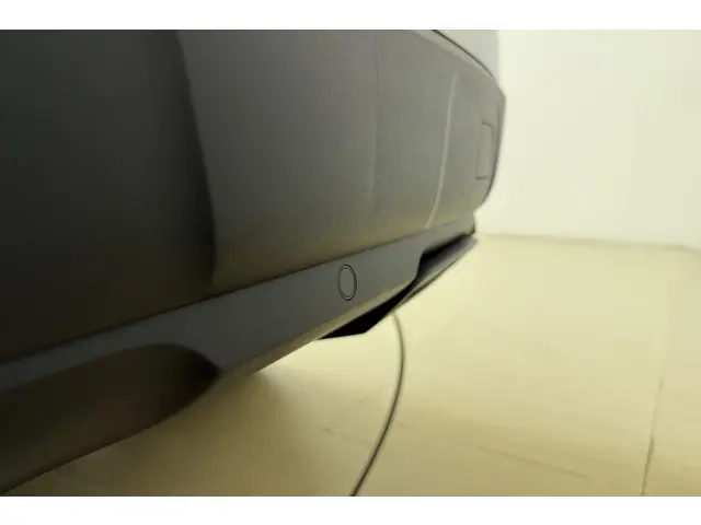 Peugeot 3008 1.2 Hybrid 136 Allure 2024 Hybride Benzine 7