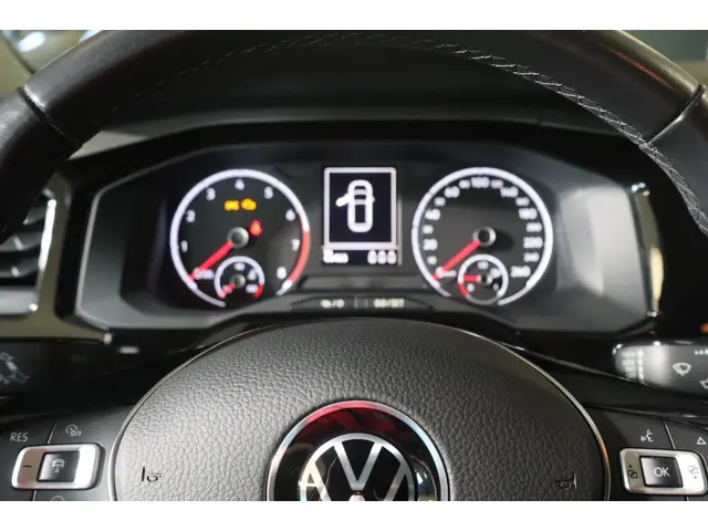 Volkswagen Polo 1.0 TSI R-Line Edition 2021 Benzine 16