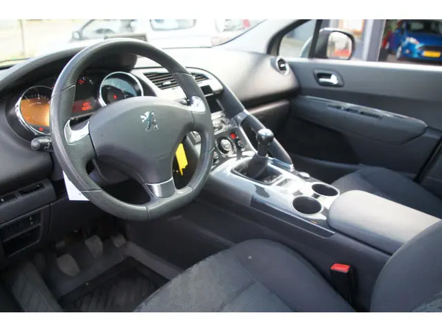 Peugeot 3008 1.6 VTi Style 2013 Benzine 10