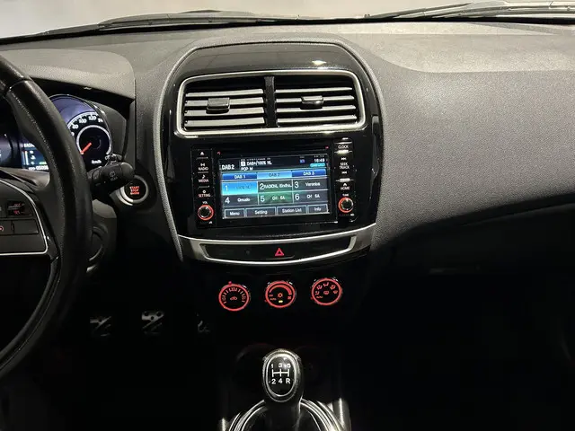 Mitsubishi ASX 1.6 Cleartec Intense 2017 Benzine 10