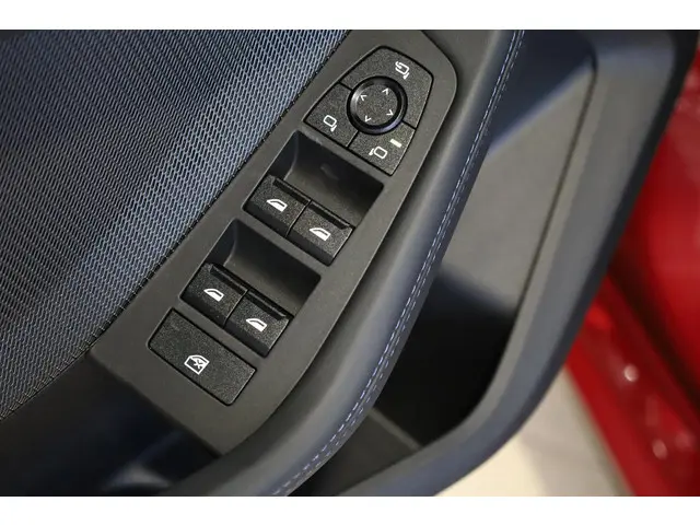 BMW 1 Serie 120 2026 Benzine 22