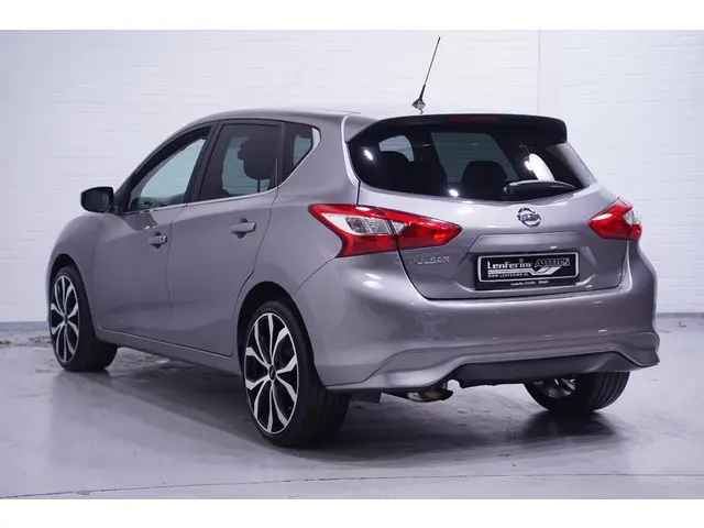 Nissan Pulsar 3