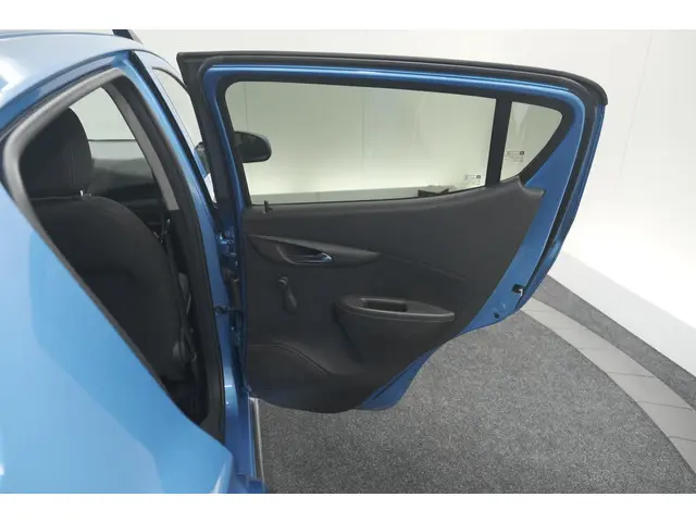 Opel KARL 1.0 Rocks Online Edition 2018 Benzine 50