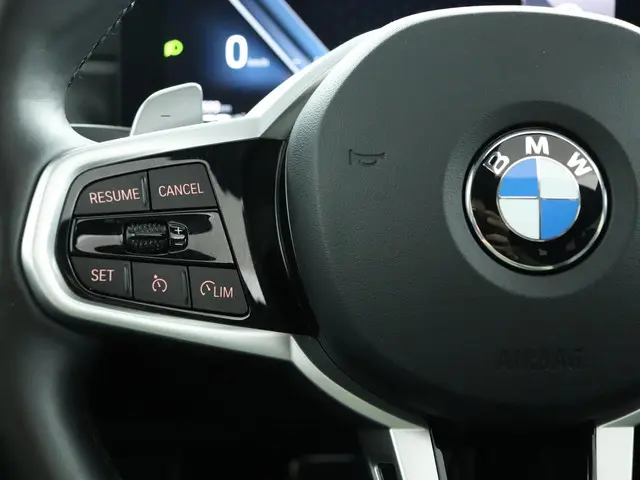 BMW 3 Serie Touring 318i 2025 Benzine 16