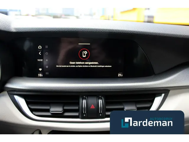 Alfa Romeo Stelvio 2.0 T AWD Veloce Carplay 2021 Benzine 19