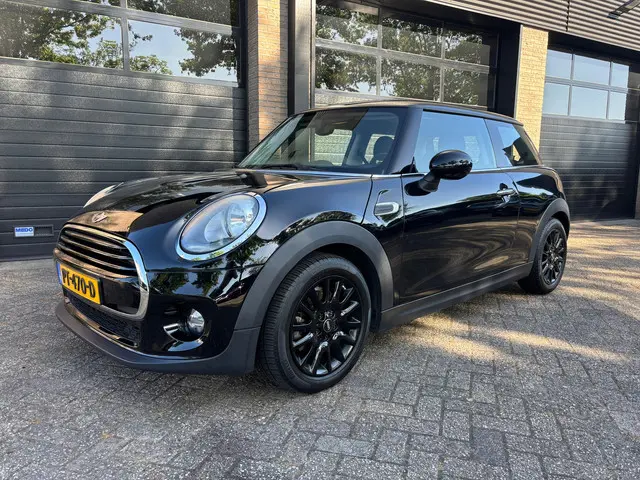 MINI Cooper Mini 1.5 Business 2017 Benzine