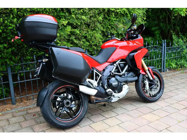 Ducati Multistrada 1200 MTS TOURER ABS 2014 Benzine 8
