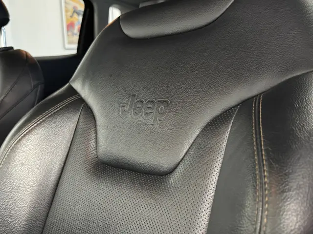 Jeep Compass 1.4 MultiAir Limited 4x4 2018 Benzine 15