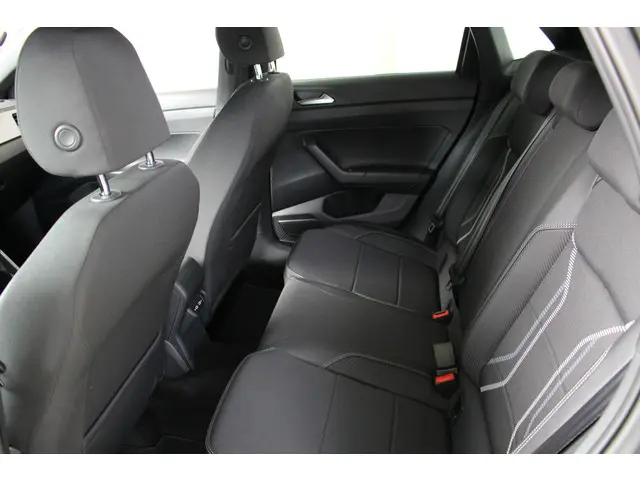 Volkswagen Polo 1.0 MPI Comfortline 2021 Benzine 8