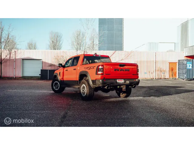 Dodge Ram 1500 4X4 6.2 V8 4x4 Crew Cab TRX 2021 Benzine 6