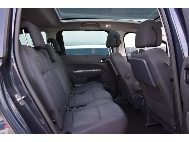 Peugeot 5008 1.6 THP Style 5p. 2013 Benzine 13