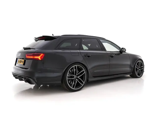 Audi RS6 Avant 4.0 TFSI Quattro 2015 Benzine 6