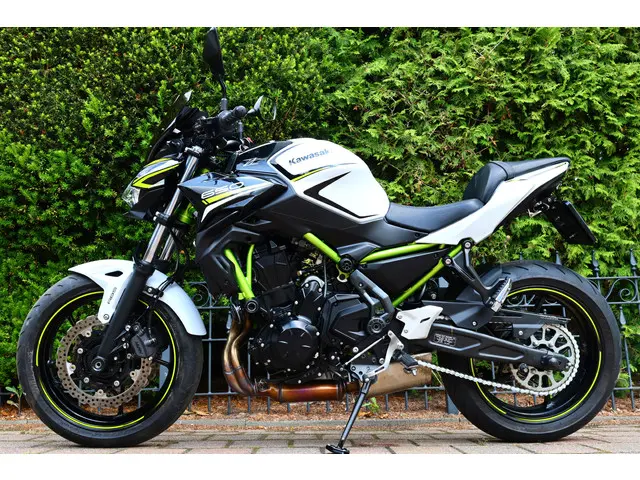Kawasaki Z650 ABS 50kw 2020 Benzine 4