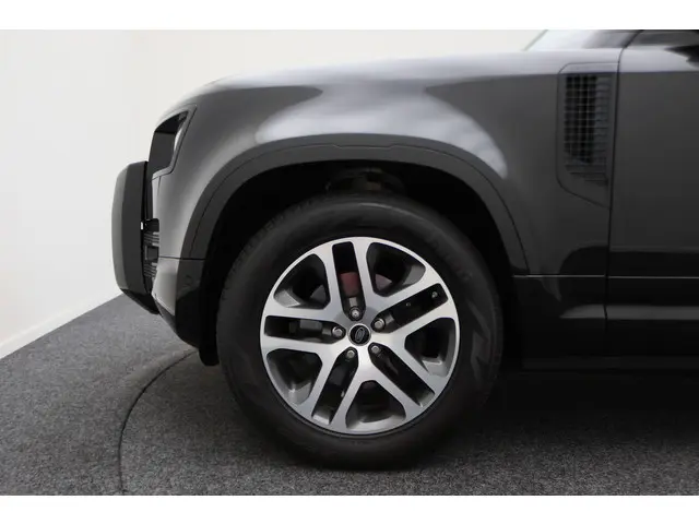 Land Rover Defender 2.0 D240 110 HSE 2020 Diesel 25