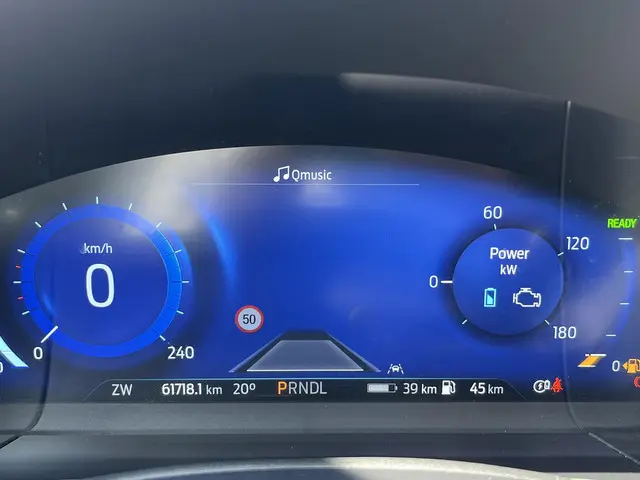 Ford Kuga 2.5 PHEV Vignale 2021 Hybride Benzine 24