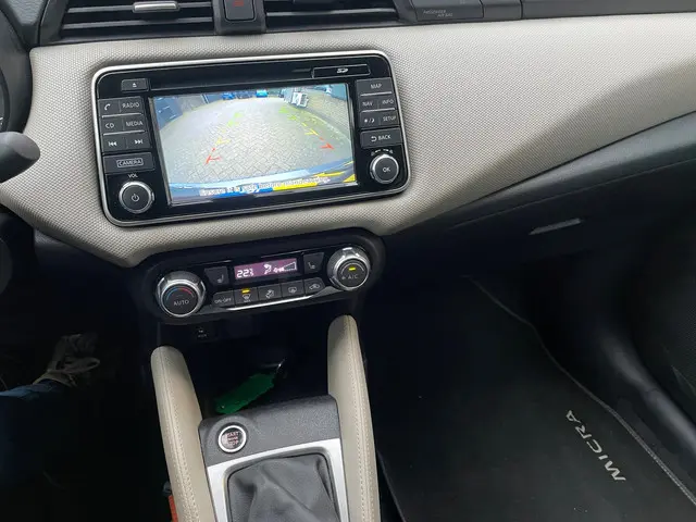Nissan Micra 0.9 IG-T N-Connecta 2018 Benzine 10