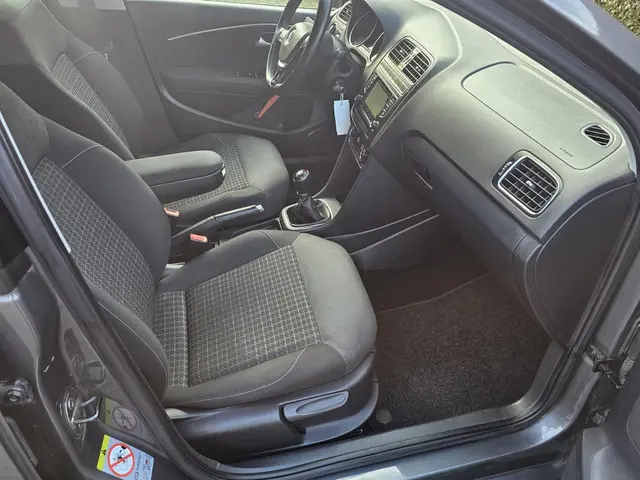 Volkswagen Polo 1.4 TDI Comfortline 2014 Diesel 19