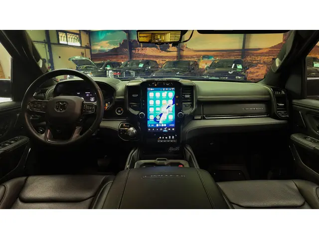 Dodge Ram 1500 5.7 V8 4x4 Limited 2024 LPG/Gas 10