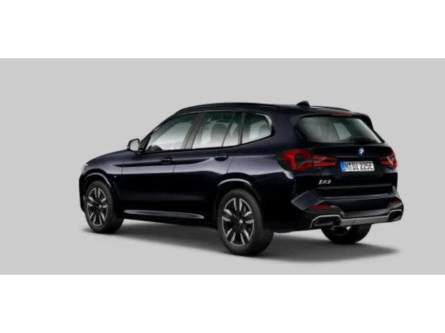 BMW iX3 2